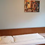 & Restaurant Lindengarten Hotel 3*