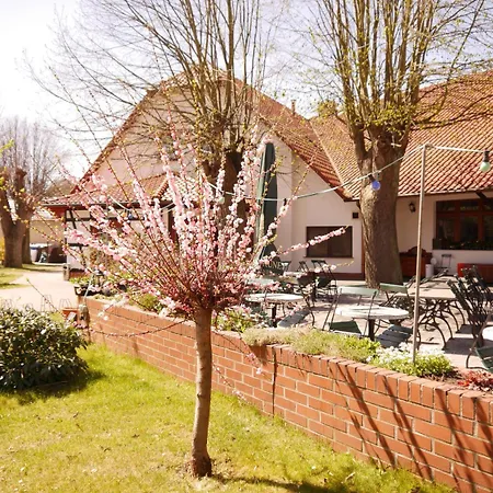 & Restaurant Lindengarten