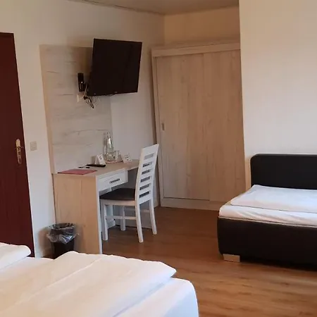 & Restaurant Lindengarten