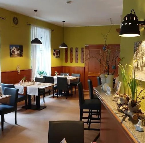 & Restaurant Lindengarten Hotel Lübben