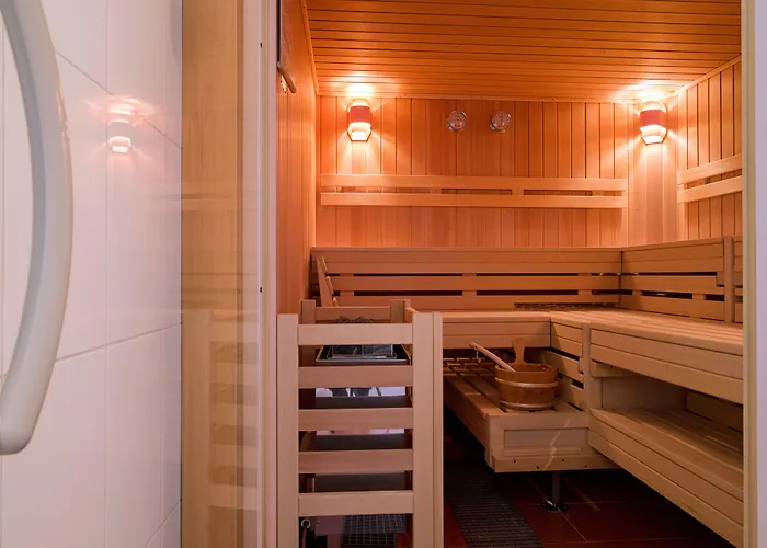 & Restaurant Lindengarten Lübben